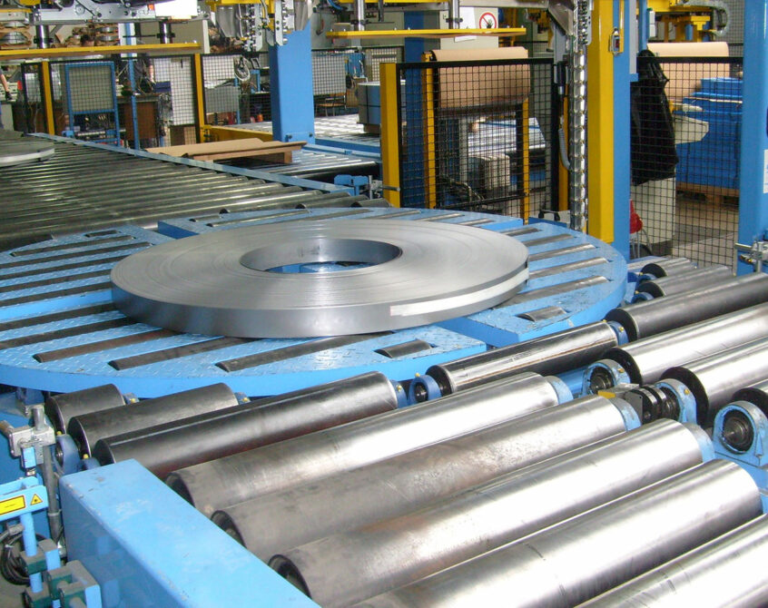 Drehtisch Drehtisch, Coildrehtisch, Coiltransport, Coilverpackung, Spaltbandumreifung, Coilumreifung, Coilauge umreifen