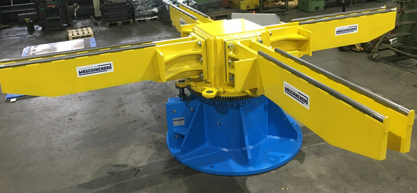 Coildrehkreuz, Drehkreuz, Coil Drehkreuz, turnstile, capstan, coil turnstile, 4arm turnstile, Lagerdrehkreuz, Drehkreuz f&uuml;r coils, spaltband lagern, coil storage, Coillager